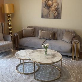 Klantfoto: Abstract schilderij in beige en goud – Textuurkunst van Joriali Abstract, op canvas