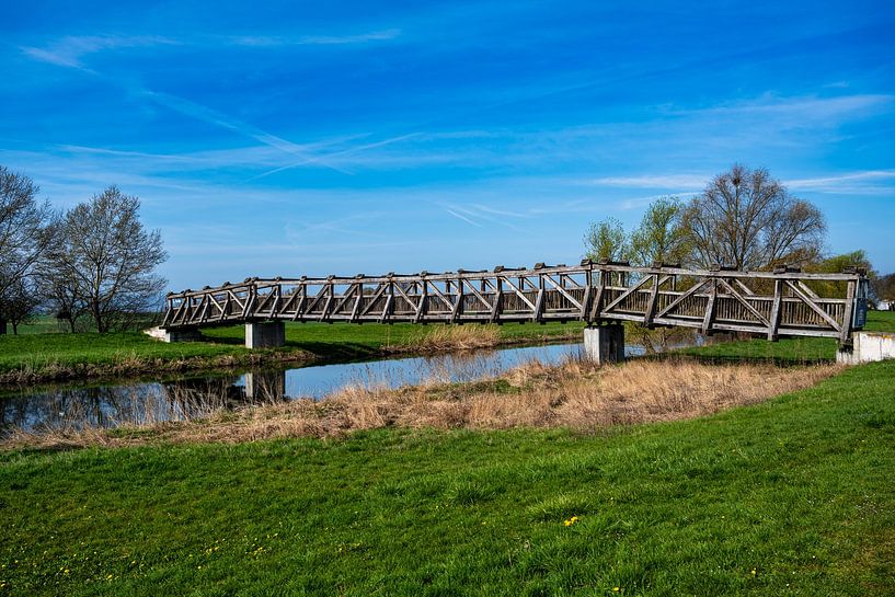 Vue du pont en bois sur la rivière Unstrut à Schönfeld près d'Artern par Andreas Völkel