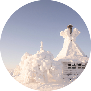 Kota in de sneeuw in Fins Lapland van elma maaskant