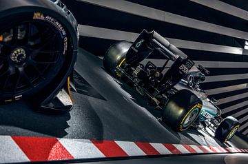 Mercedes-Benz Formula 1 Lewis Hamilton by Bas Fransen