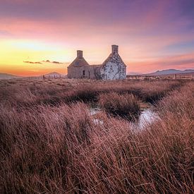Zonsopkomst in Schotland bij the Moine House van Michel Seelen
