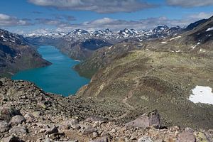 Randonnée pédestre à Besseggen à Jotunheimen en Norvège.