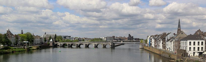 Pont Servaas Maastricht par John Kerkhofs