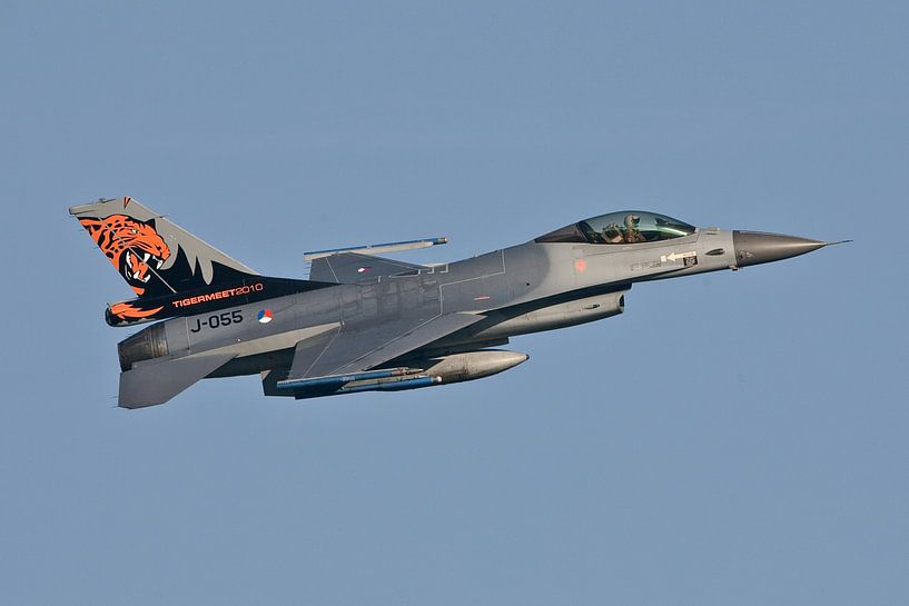 F16 Königliche Luftwaffe von Nico van Remmerden
