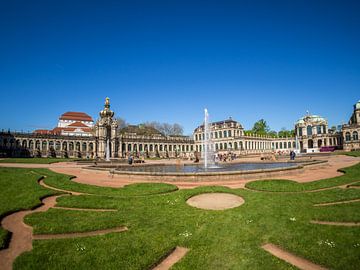 Zicht op de Zwinger van Dresden van Animaflora PicsStock