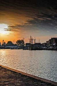 Port de Volendam coucher de soleil sur Ricardo Bouman Photographie