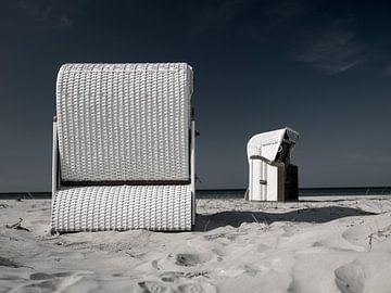 Beach chair on the Baltic Sea van Andreas Müller