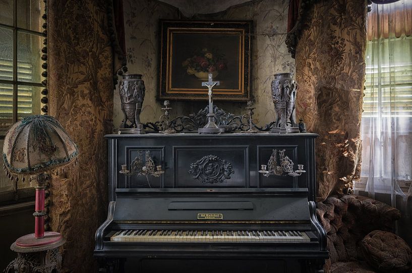 Maison mit Klavier Frankreich von PixelDynamik