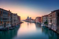 Canal Grande vor Sonnenaufgang. Venedig, Italien von Stefano Orazzini Miniaturansicht