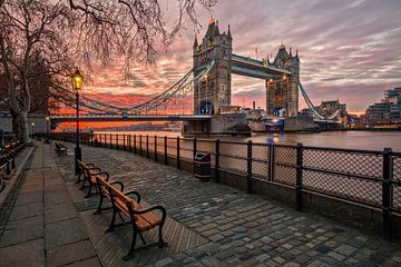 Tower Bridge à Londres sur Dieter Meyrl