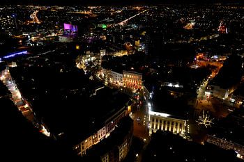Uitzicht vanaf de Domtoren in Utrecht, richting Stadhuis en Oude Gracht.