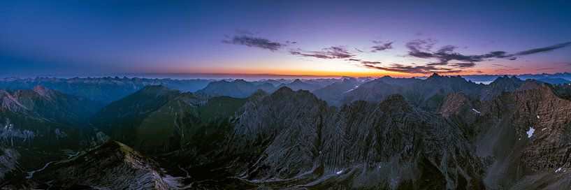 Lechtal Alps at sunrise by Denis Feiner