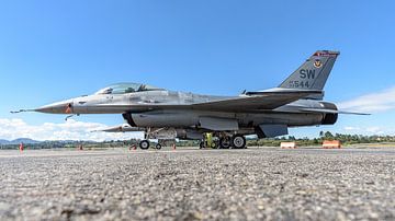 U.S. Air Force F-16 Viper Demonstration Team. by Jaap van den Berg