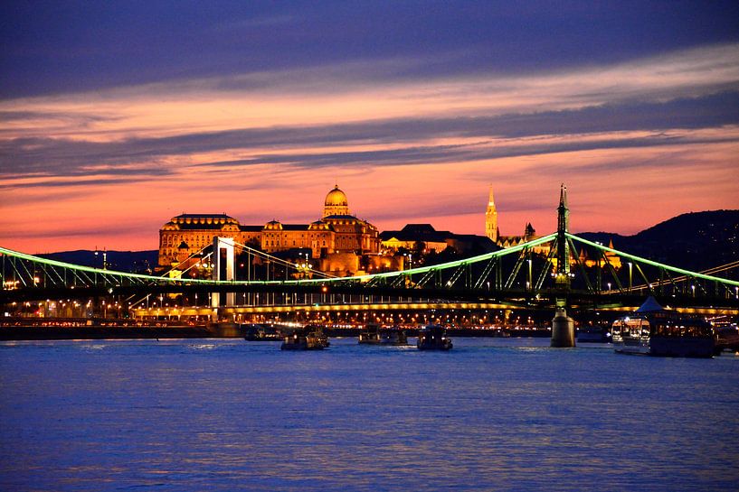 Images of Budapest II van Bert Vester
