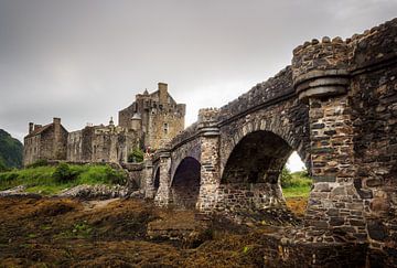 Eilean Donan (Dornie) Schloss und Brücke von Luis Boullosa