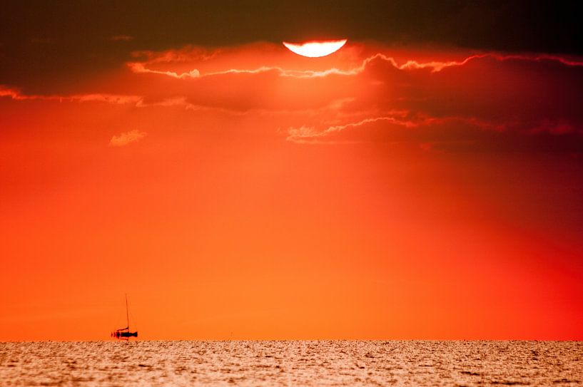 Sonnenuntergang am Wasser von Lex Scholten