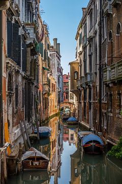 Canal à Venise sur Luis Emilio Villegas Amador