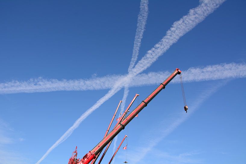 Lijnenspel in de lucht par Ed Cornelissen