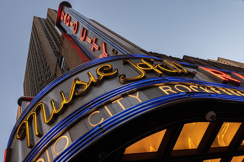 Radio City Music Hall by Karsten Rahn