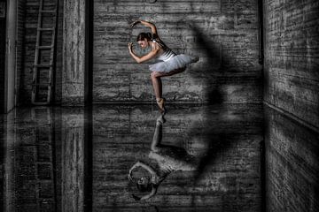Ballerina van Bob Karman