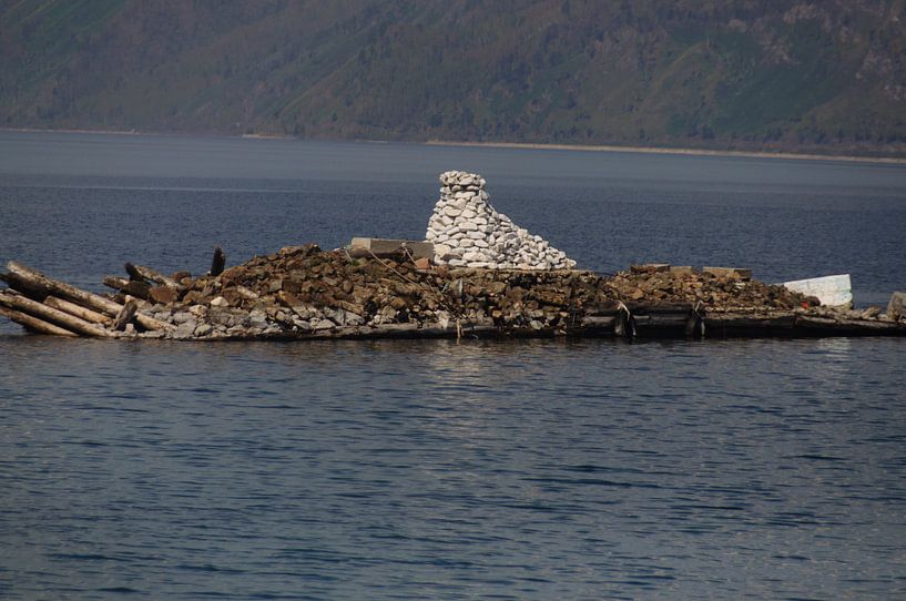 sjamaansteen by Robert Lotman