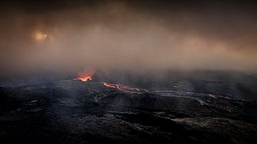 'Vuur' bij de Fagradalsfjall vulkaan op IJsland van Eddy Westdijk