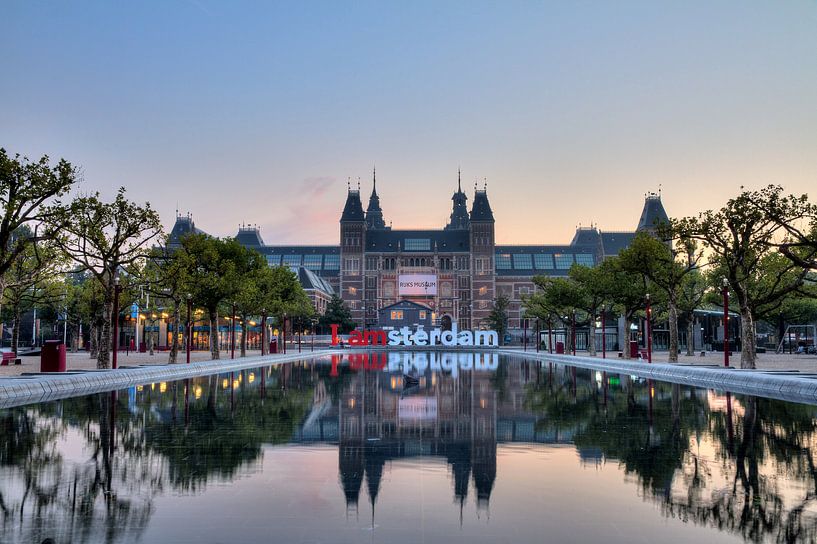 Rijksmuseum reflectie by Dennis van de Water