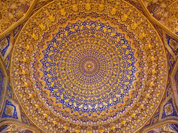 Gouden plafond Tilya-Kori Madrasah (4:3) van Marien Bergsma