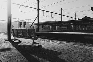 Station Aalst, België, in monochroom van Imladris Images