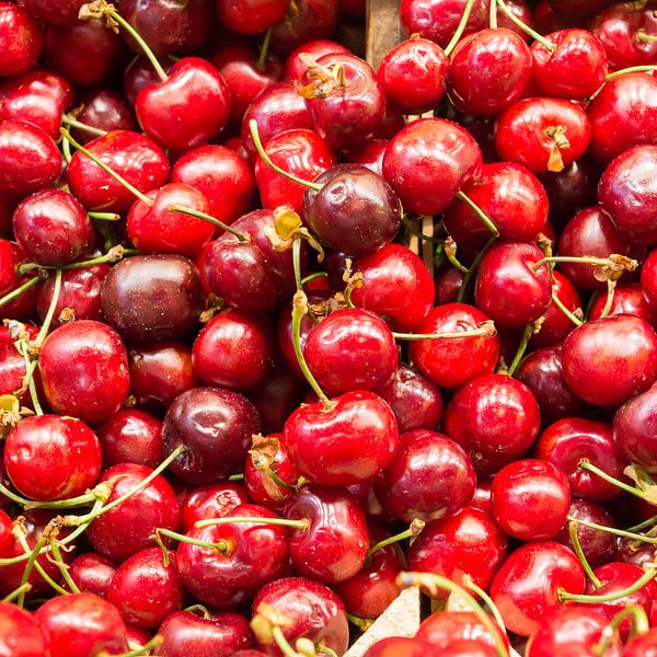 cherries, red, fruit, vegetables, red by Leo van Maanen
