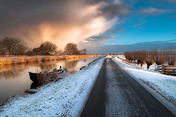 Winter in holland 2 van Marc Hollenberg