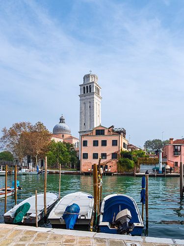 Historical buildings in the old town of Venice