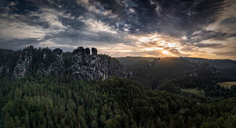 Morgenstimmung Elbsandsteingebirge von Sebastian Witt
