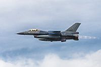 Chasseur à réaction F16