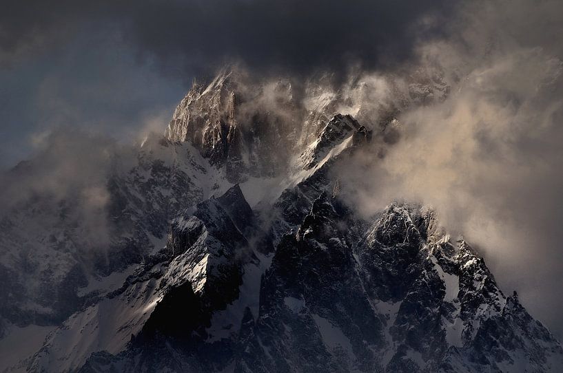 on the eagle's wings by Claudio Moretti