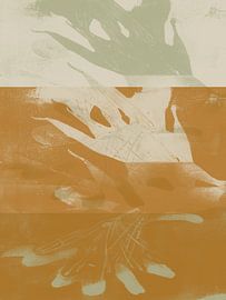 Moderne abstrakte Kunst. Organische Formen in Ocker und Salbei. von Dina Dankers