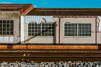 Oude loods aan het spoor