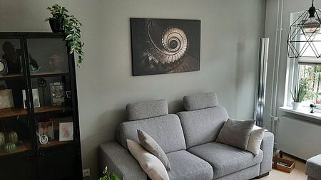 Eines der schönsten verlassenen und baufälligen Treppenhäuser