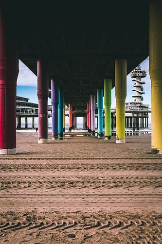 Onder de Pier in Scheveningen