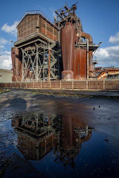 Reflectie fabriek van Albert Mendelewski