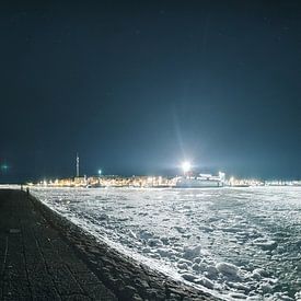 Straße zum Winterwunder Terschelling von Raymond Kamstra