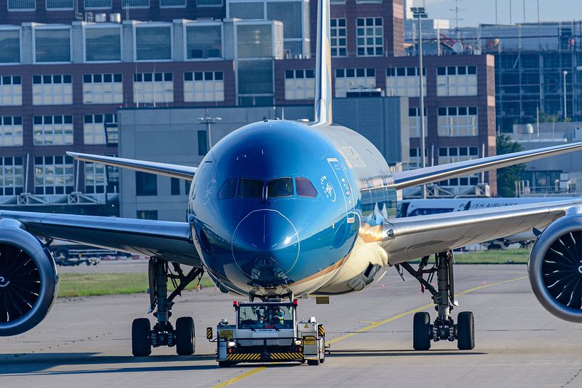Vietnam Airlines Boeing 787-9 op luchthaven Frankfurt. van Jaap van den Berg
