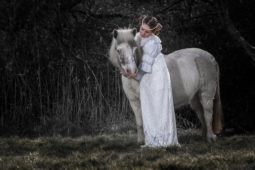 Fille et son poney 1 par Laura Loeve