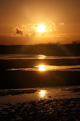Zonsonderdang in drievoud