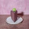 A piece of cake l Door Pop art geïnspireerd still leven met kaas l Food fotografie van Lizzy Komen