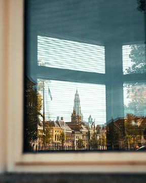 A Kerk Groningen door brugwachtershuisje van Stadspronk