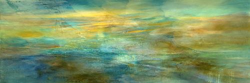 Green and blue in golden light by Annette Schmucker