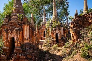 Shwe Inn Dein Pagode von Antwan Janssen