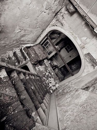 Trappenhuis in verval