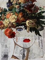 The venetian beauty with flowers